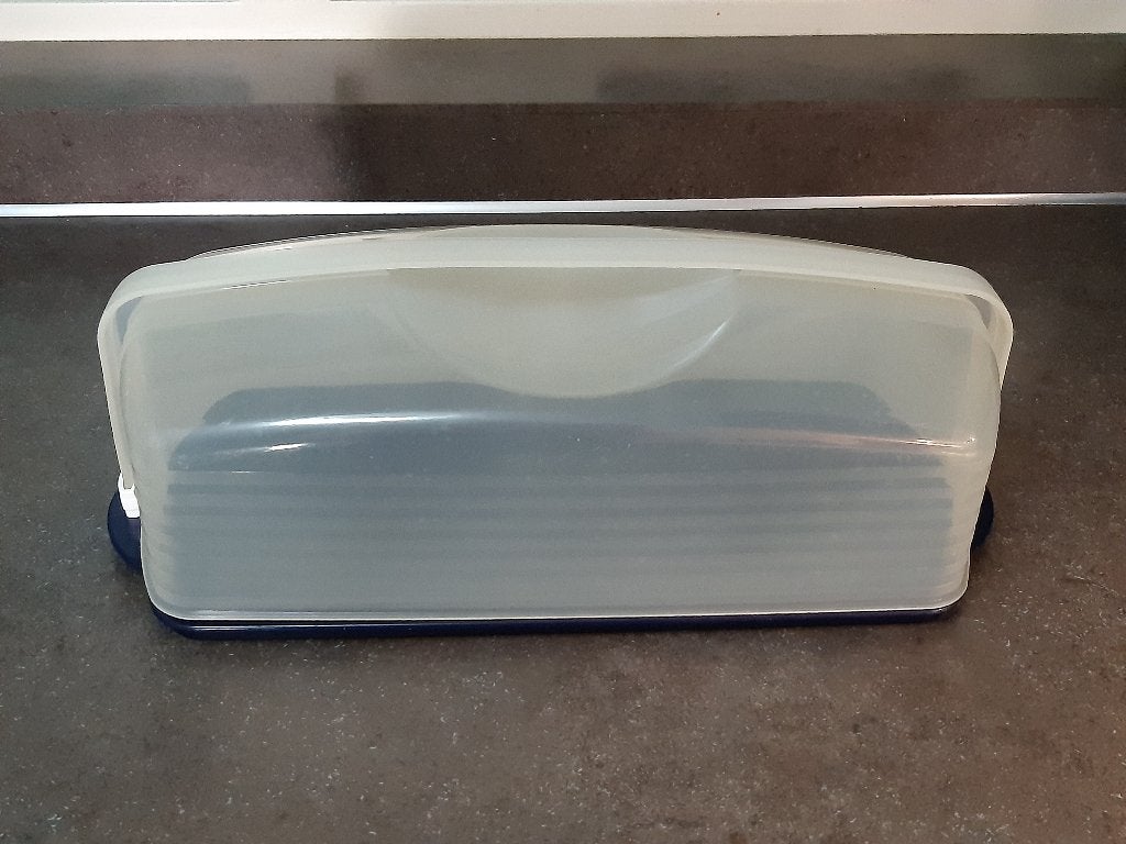 Tupperware cake doos/party plateau / hapjes serveer doos, Huis en Inrichting, Keuken | Tupperware, Ophalen of Verzenden, Gebruikt
