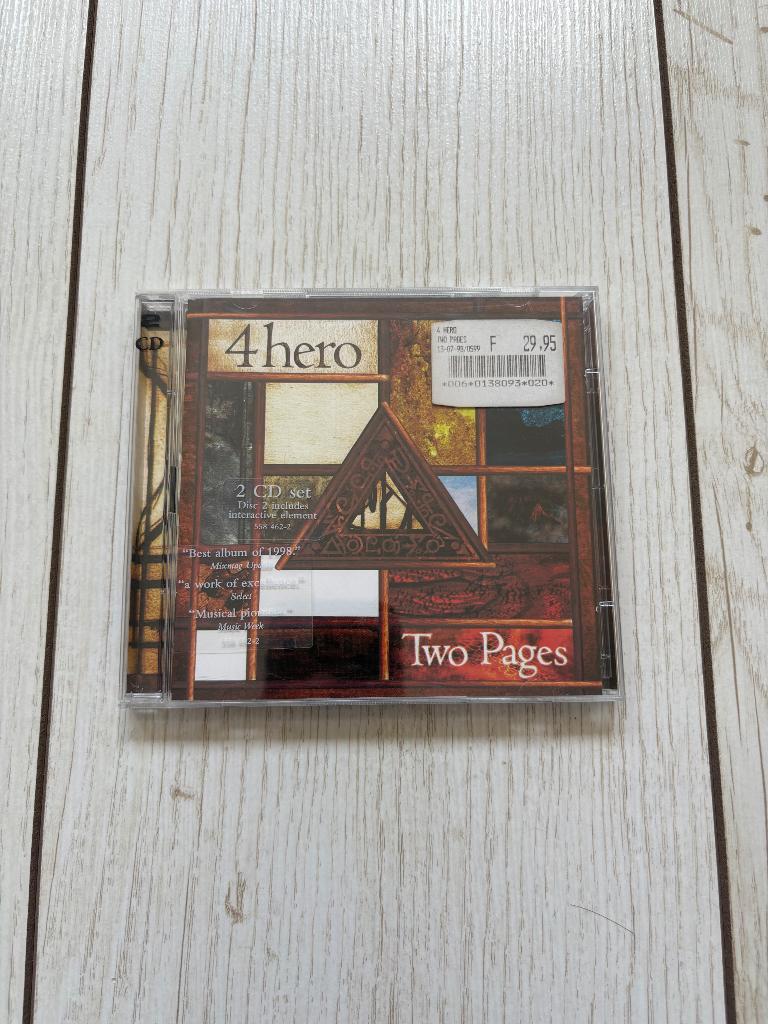 4 hero - two pages CD, Ophalen of Verzenden, Zo goed als nieuw