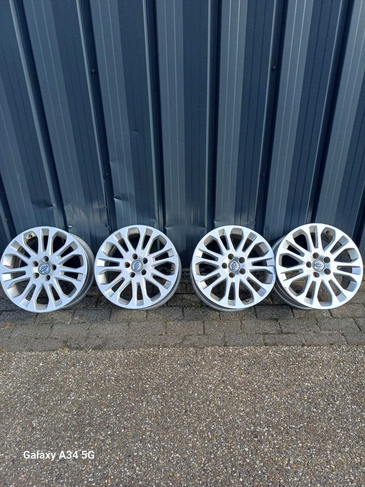 Set 17 inch velgen Volvo V40   2012-2019, Auto-onderdelen, Ophalen, Gebruikt, Velg(en), 17 inch