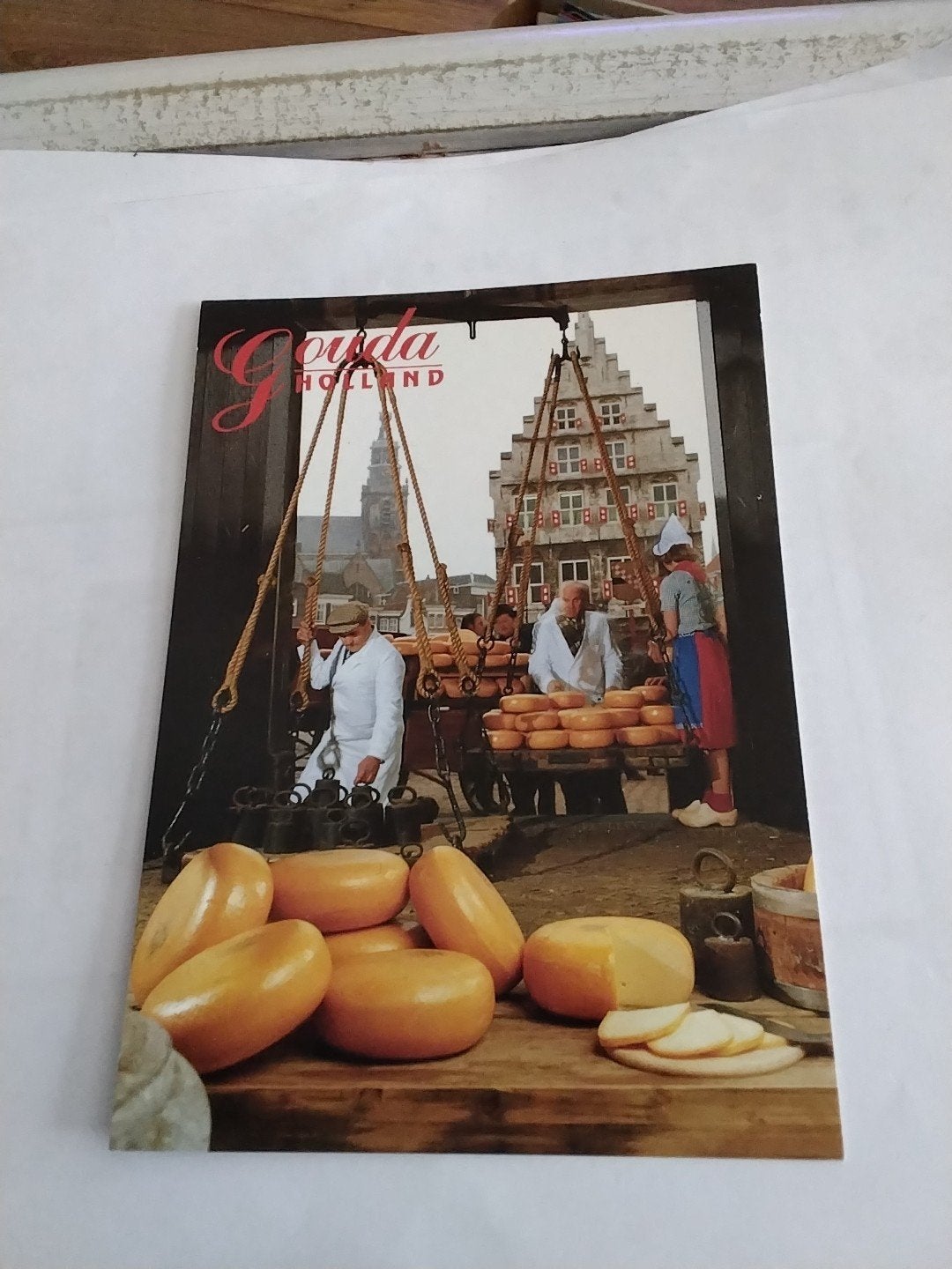 Ansichtkaart Gouda Holland Kaasmarkt, Ophalen of Verzenden, 1980 tot heden, Ongelopen, Zuid-Holland
