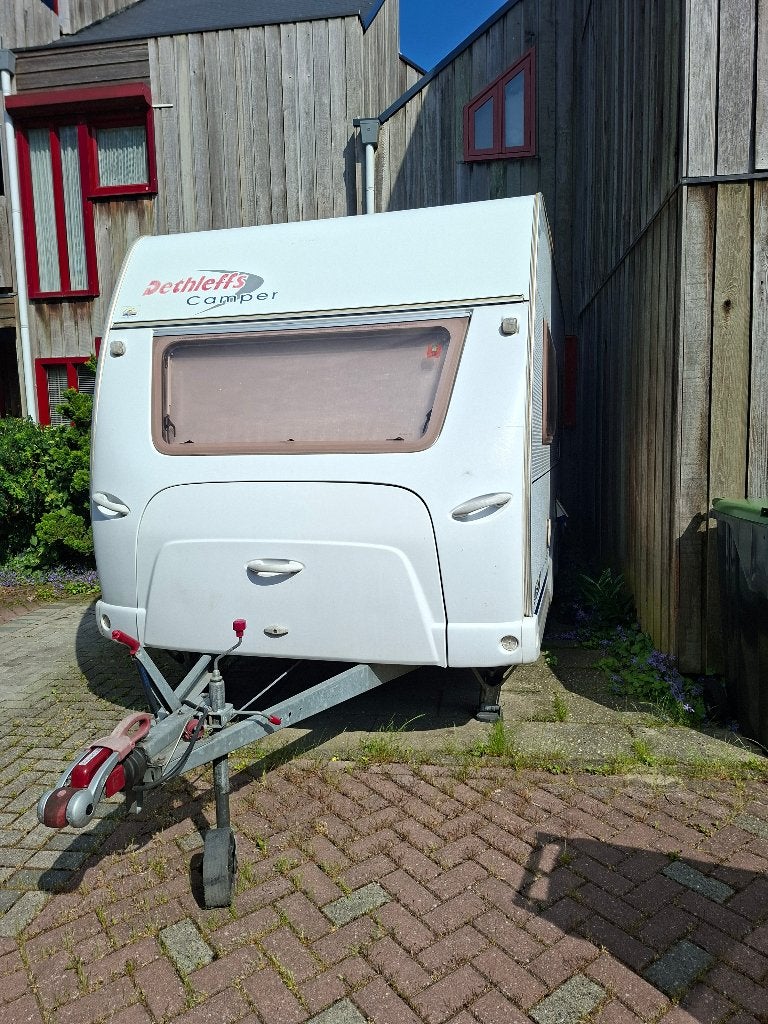 Dethleffs 395 HK caravan, Rondzit, Kachel, 750 - 1000 kg, Particulier