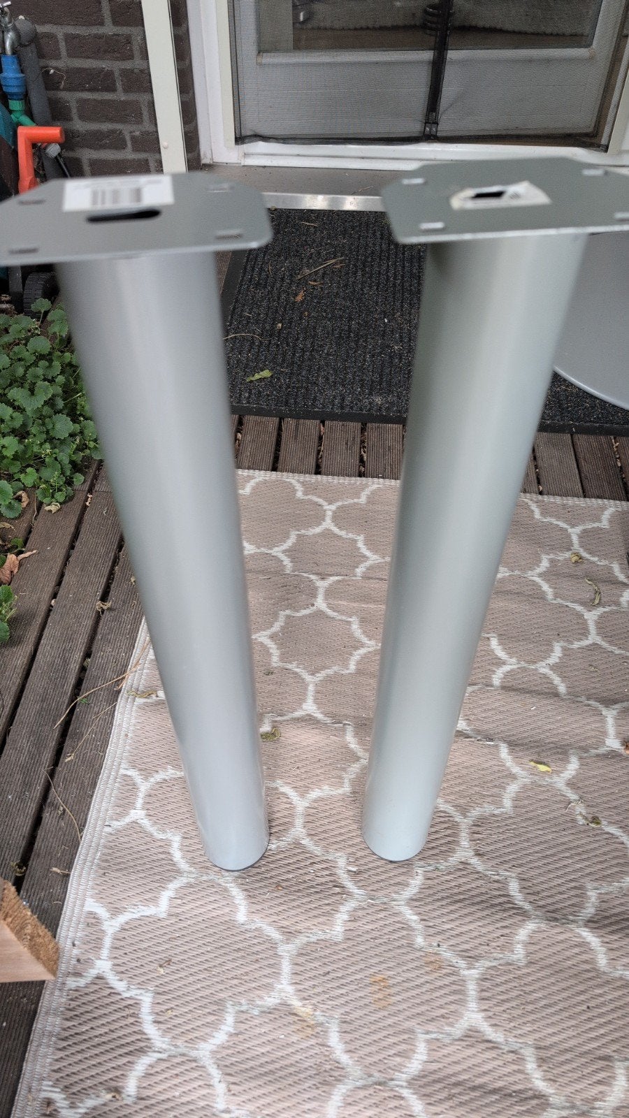 2 degelijke tafelpoten, Ophalen, 50 tot 100 cm, Rond, 50 tot 100 cm