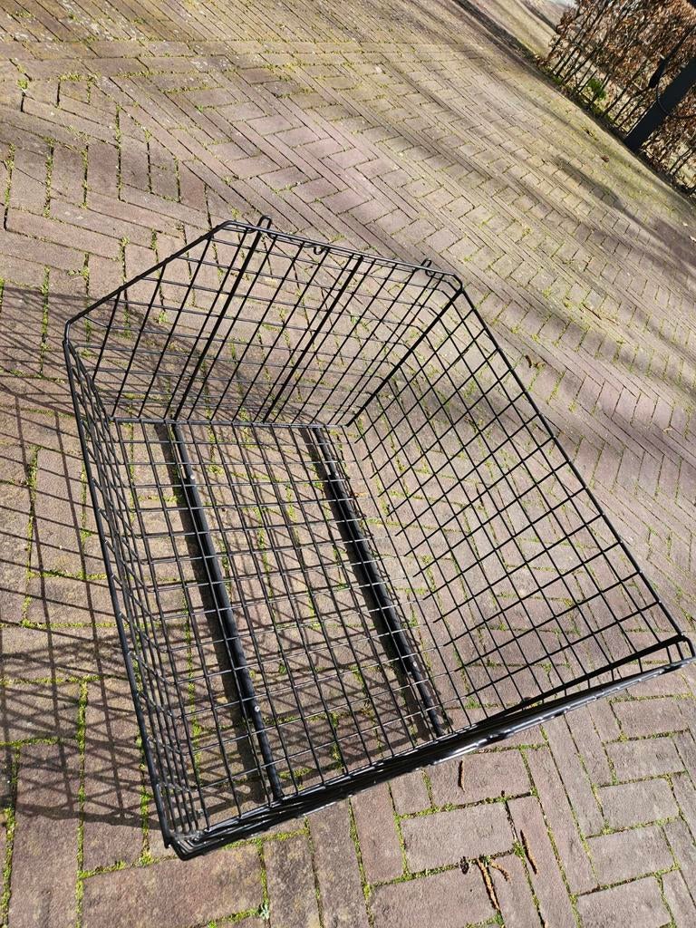 Te koop: grote, stevige draadmand (met 2x magneetstrip), Ophalen, Rood-Runner Nederland B.V., Info@rood-runner.com, Nieuw