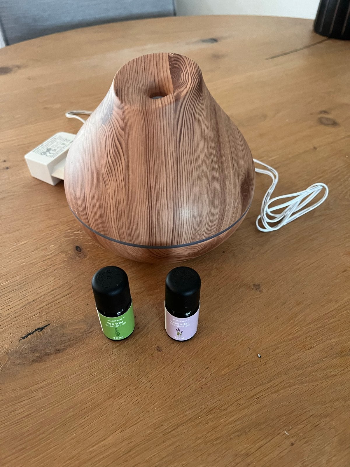 Aroma diffuser met etherische oliën, Ophalen of Verzenden, Zo goed als nieuw