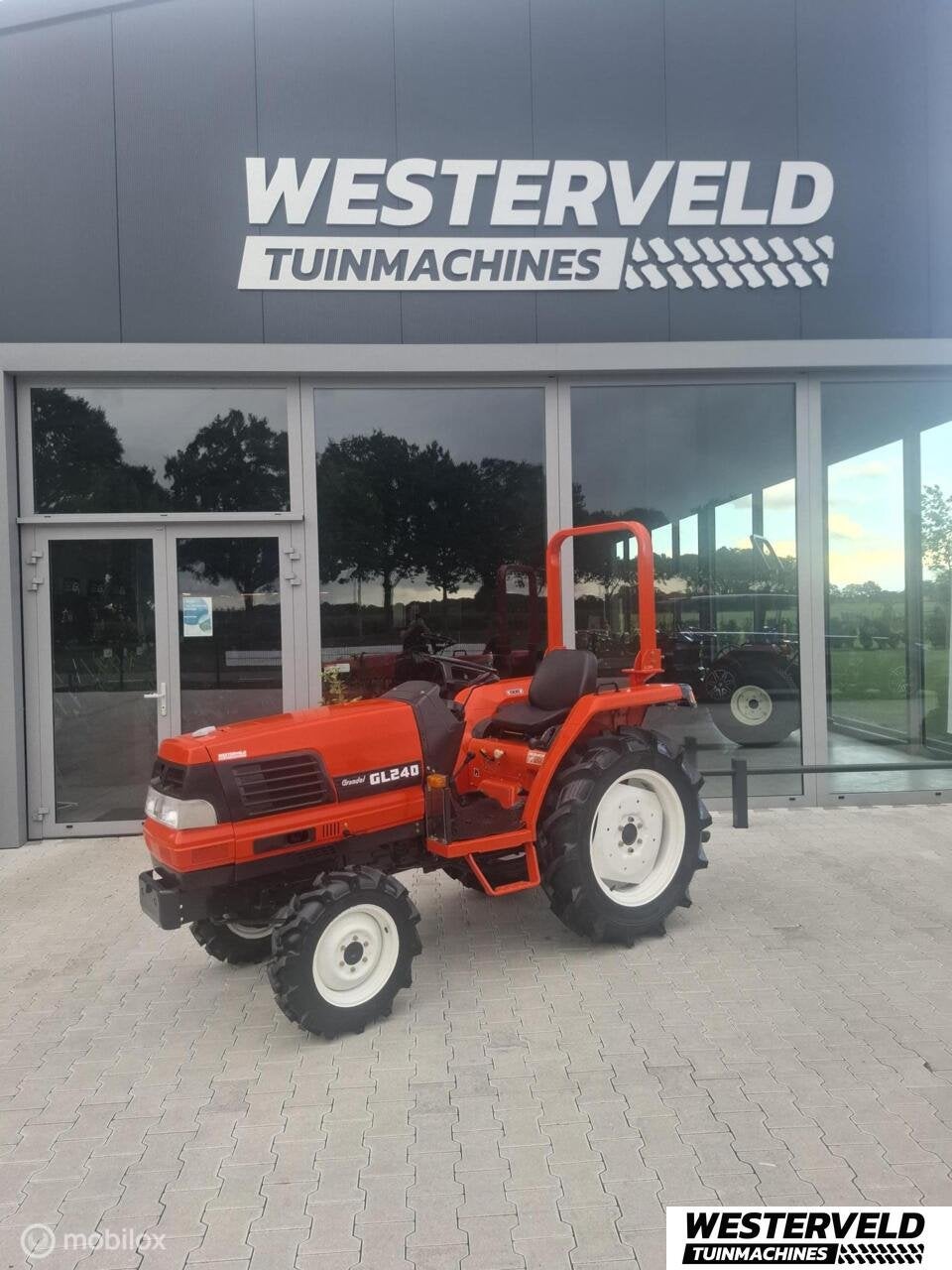 Gebruikte Kubota GL240 mini tractor 24 pk incl btw., Kubota, Info@westerveldtuinmachines.nl, Nieuw, Kubota