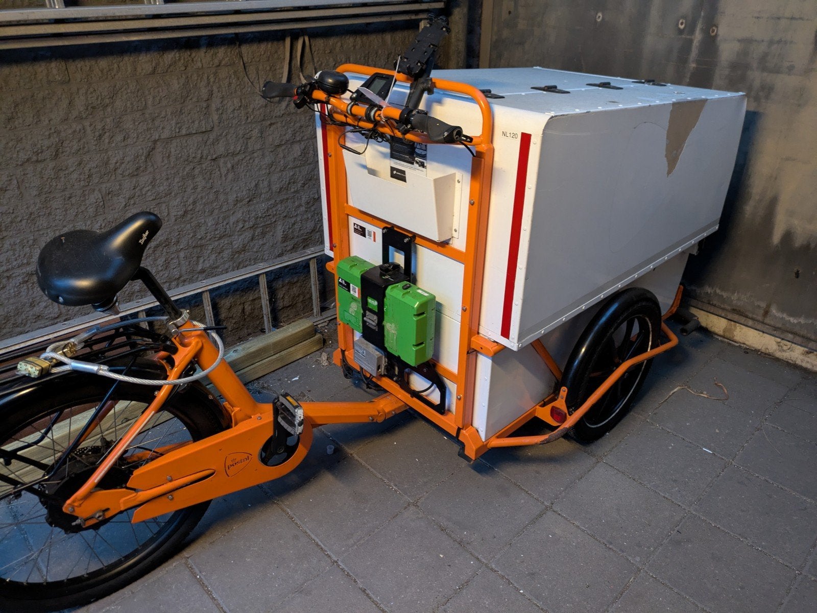 Elektrische Bakfiets met Grote Laadruimte, Fietsen en Brommers, Fietsen | Bakfietsen, 4 kinderen of meer, Gebruikt, Elektrisch