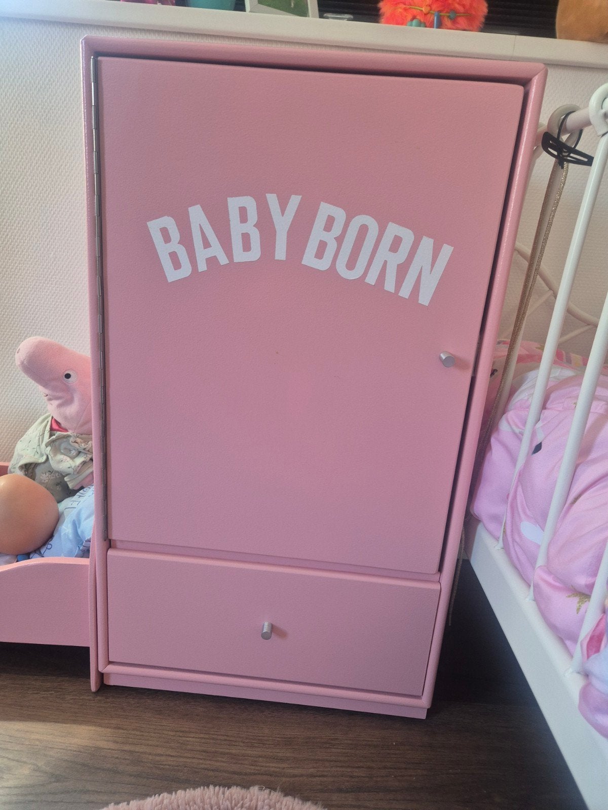 Zelfgemaakte kast voor Baby Born pop, Ophalen, Gebruikt, Babypop