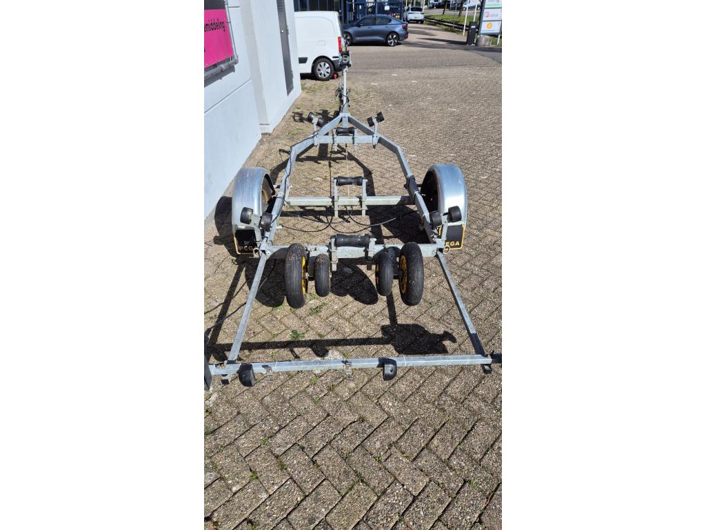 Pega geremde kantel trailer 750 kilo as trailer, Watersport en Boten, Boottrailers, Niet ingevuld, Gebruikt, Niet ingevuld, Niet ingevuld