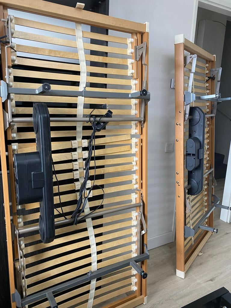Elektrische verstelbare lattenbodem (2 stuks), Gebruikt, 90 cm, Tweepersoons, Ophalen of Verzenden