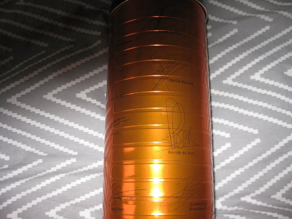 Beschuitbus, speciale uitgifte t.g.v. het EK 2000., Ophalen of Verzenden, Zo goed als nieuw, Beschuit, Bolletje