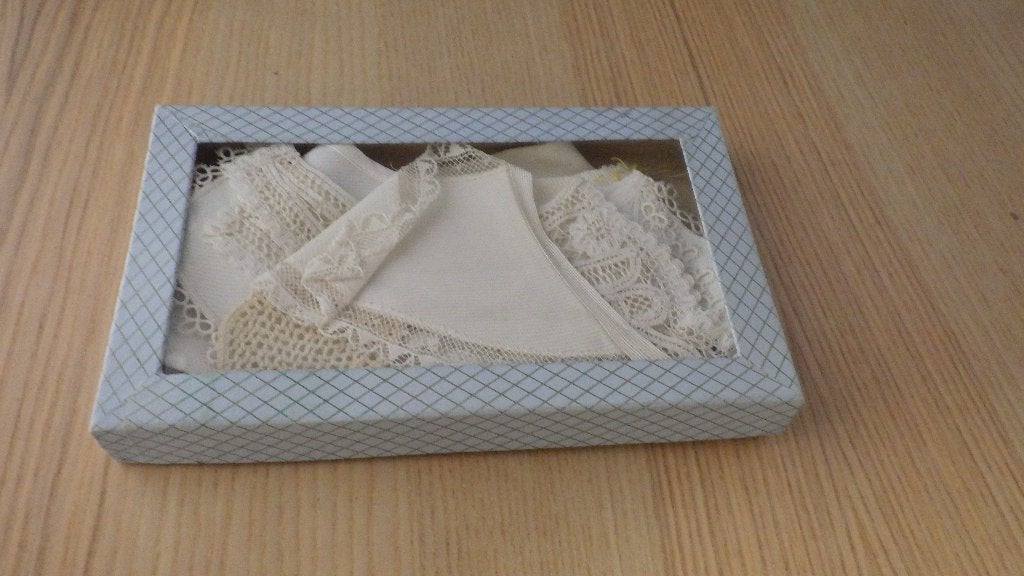 vintage kraagjes in de kleur wit, Ophalen of Verzenden, Huis en Inrichting