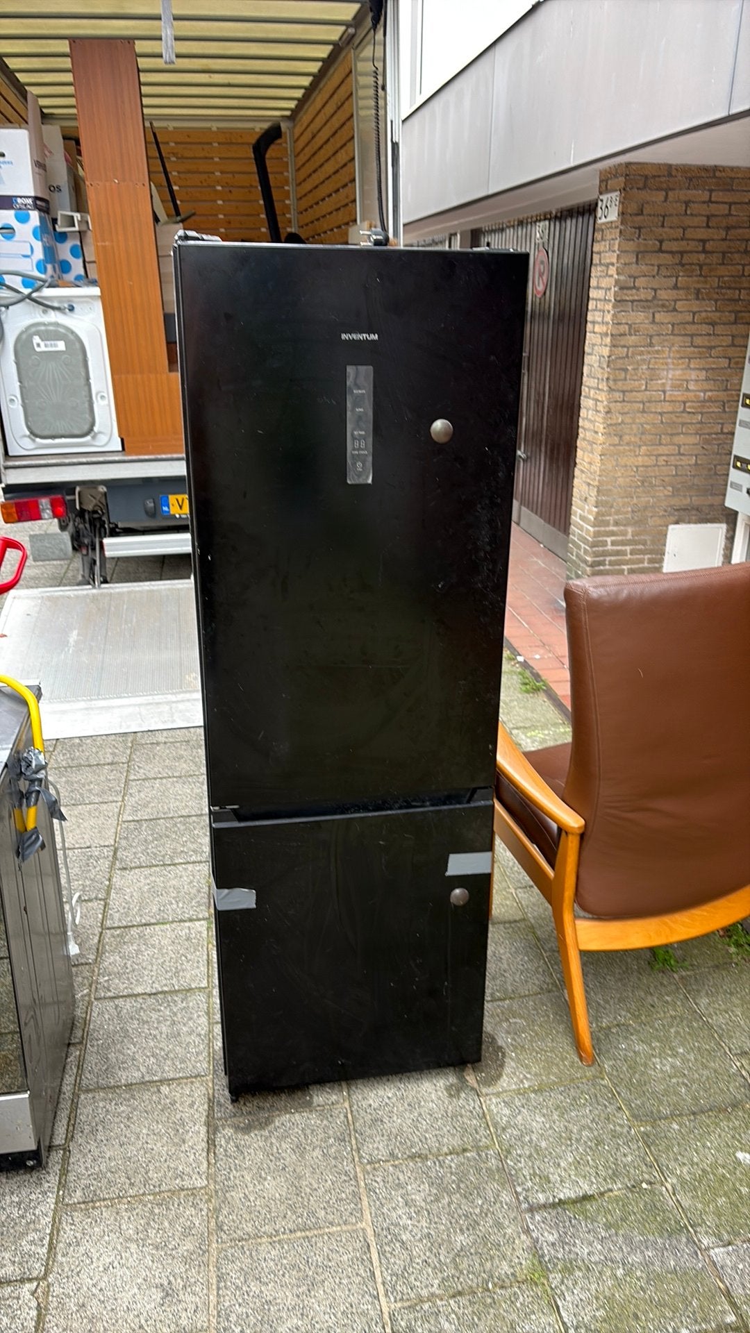 Gratis gasfornuis met oven en deels werkende koelkast, Ophalen, Gebruikt