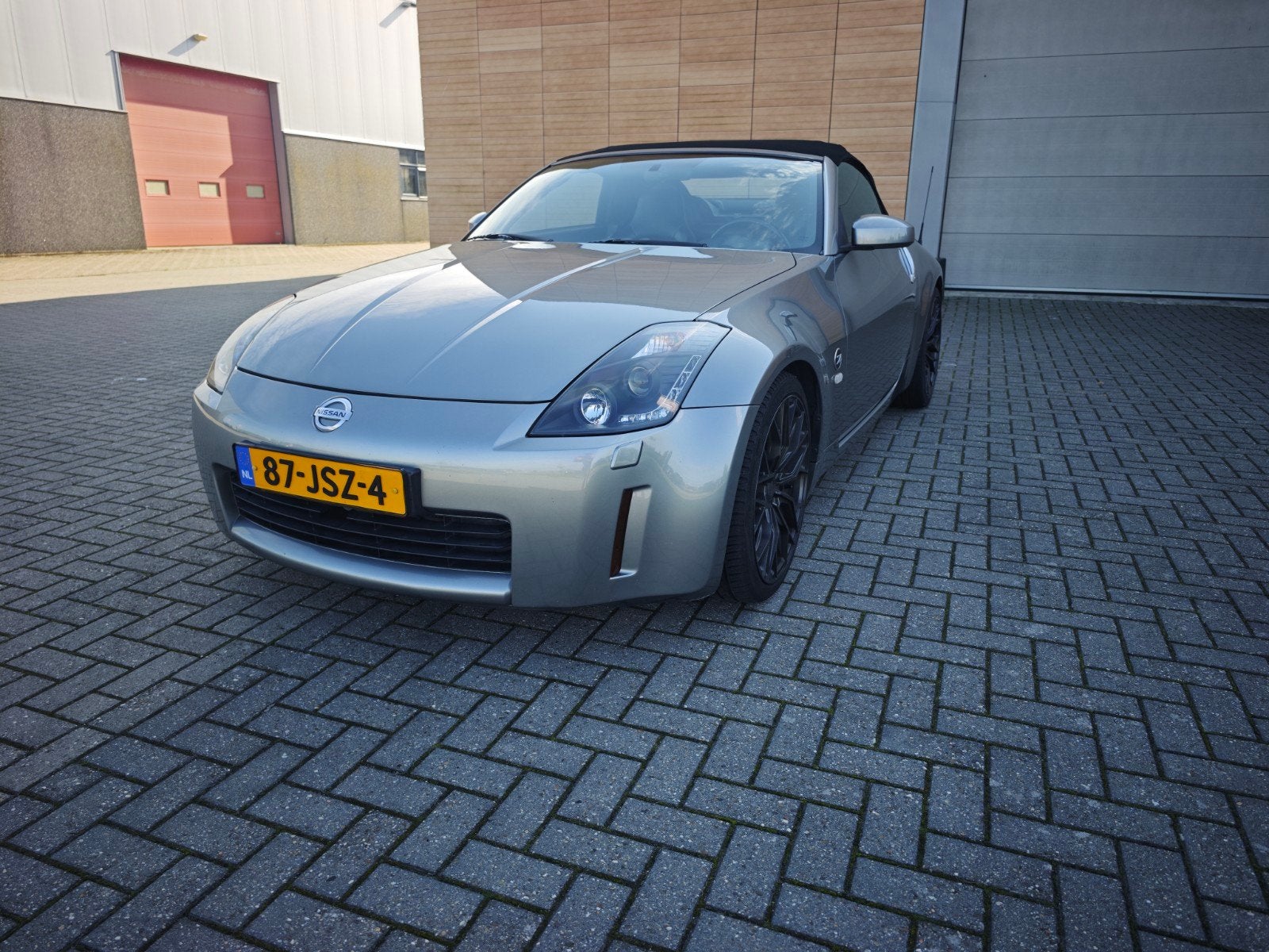 Nissan 350Z 3.5 V6 Roadster 2005 Grijs Handgeschakeld, Auto's, 350Z, Achterwielaandrijving, 1610 kg, Zwart