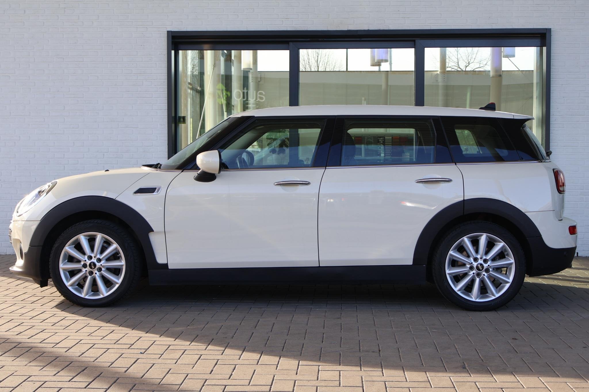 MINI Clubman One | Cruise Control | Parkeersensor Achter | L, Auto's, Stof, Gebruikt, Wit, Handgeschakeld