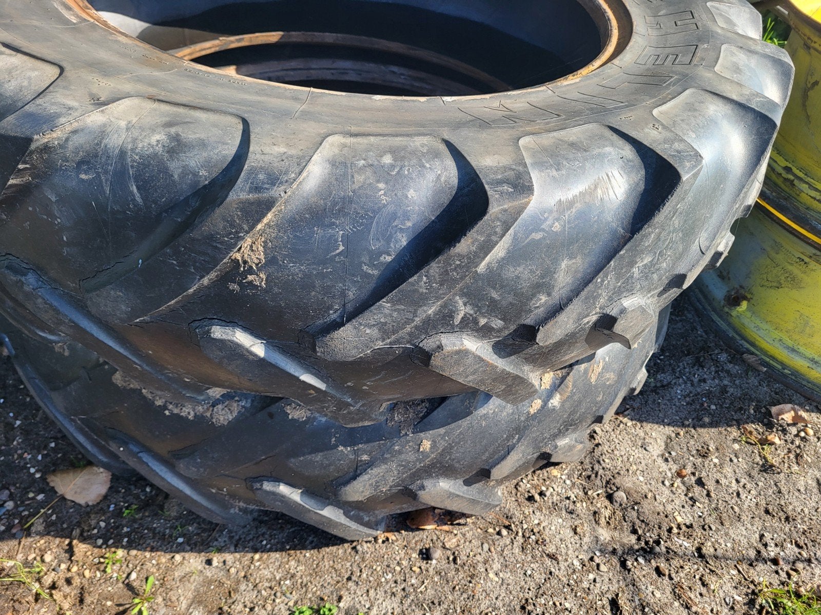 tractor, Zakelijke goederen, Ophalen