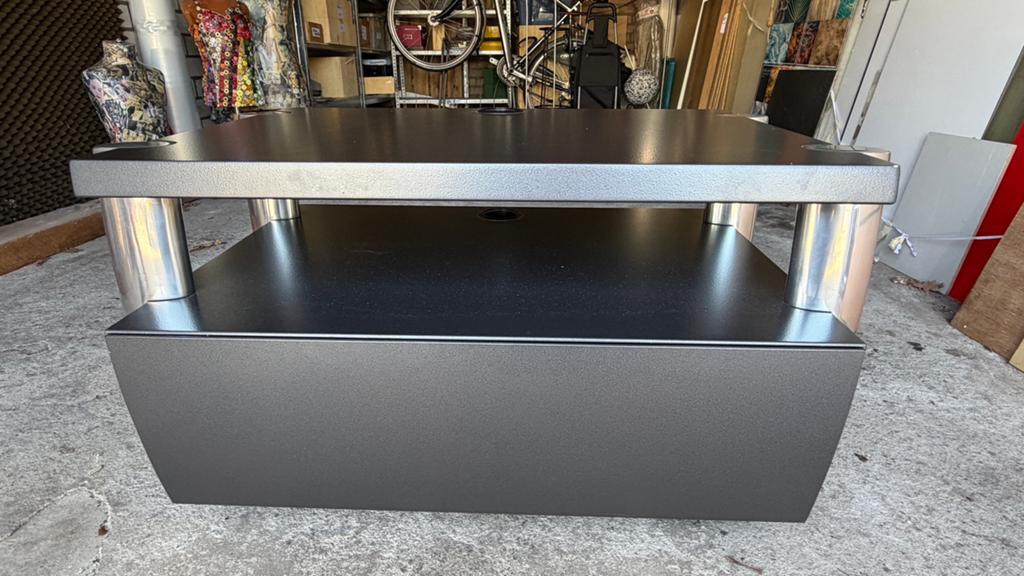 Leolux tv rol tafel, Huis en Inrichting, Kasten | Televisiemeubels, Zo goed als nieuw, Minder dan 100 cm, 50 tot 100 cm, 25 tot 50 cm
