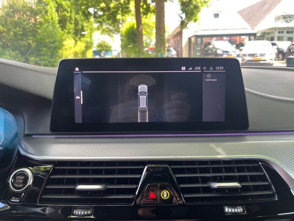 Foto 11 van Bmw 5-SERIE TOURING 520I HIGH EXECUTIVE / SCHUIFDAK / LEDER