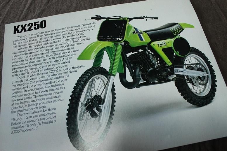Kawasaki KX250 motorfiets verkoop folder  KX 250 cross, Motoren, Ophalen of Verzenden, Kawasaki