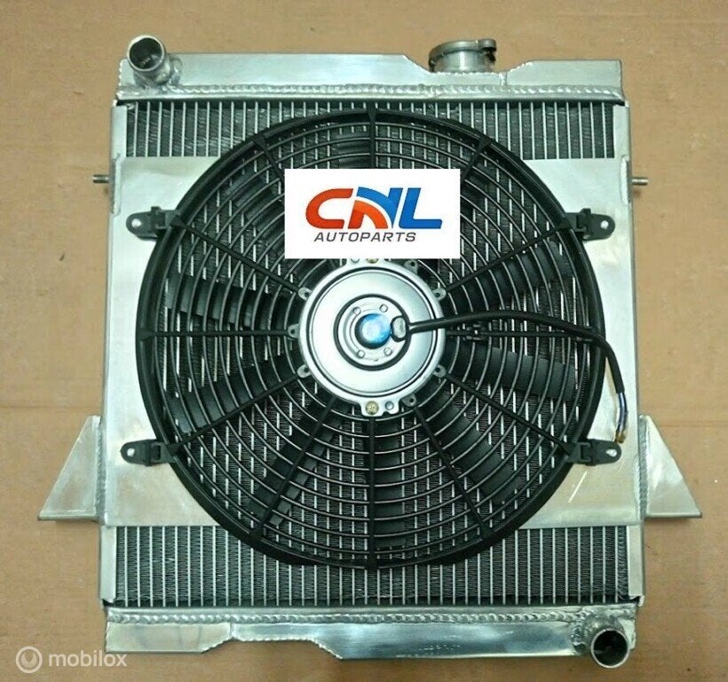 Radiateur + Fan FOR Triumph TR6 1969-1974/TR250 1967-1968, Nieuw, Ophalen of Verzenden