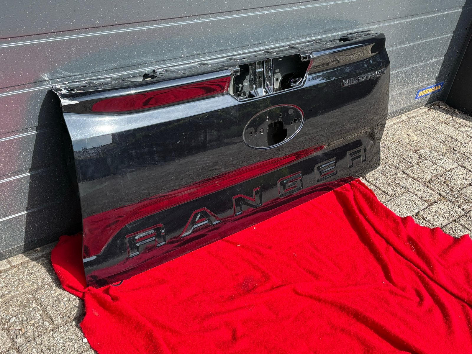 Achterklep Ford Ranger Wildtrak - Schade linksbovenin, Auto-onderdelen, Gebruikt, Achterklep, Ophalen of Verzenden, Ford