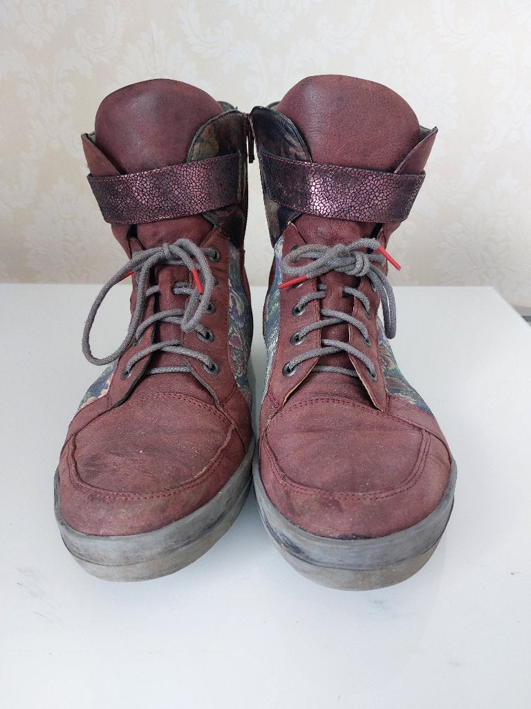 Think! bordeauxrode boots mt 41, Overige kleuren, Verzenden, Think!, Lage of Enkellaarzen