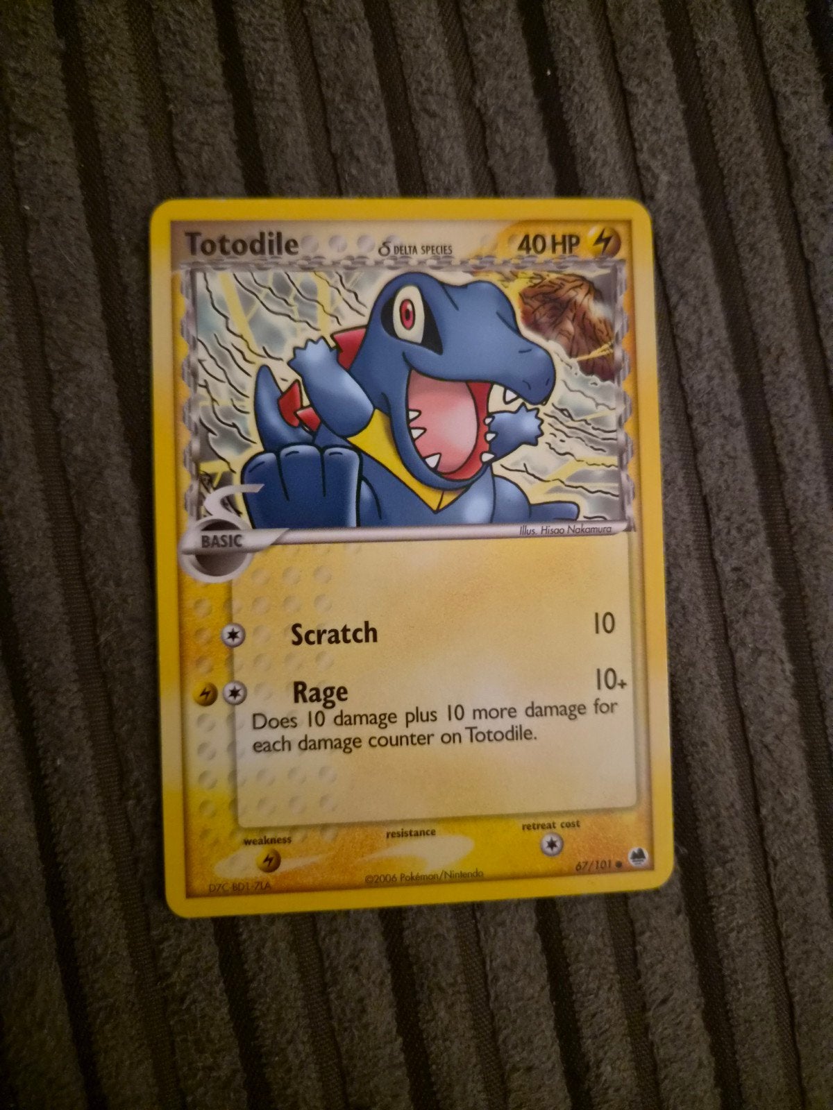 Totodile Delta Species 2006 Pokémon Kaart, Ophalen of Verzenden, Zo goed als nieuw, Losse kaart