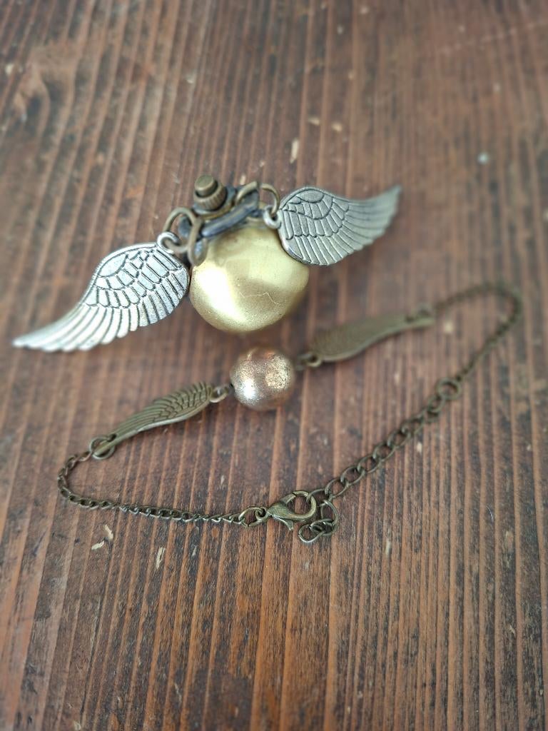 Gouden snaai snitch armband en horloge, Ophalen of Verzenden, Gebruikt, Goud, Overige materialen
