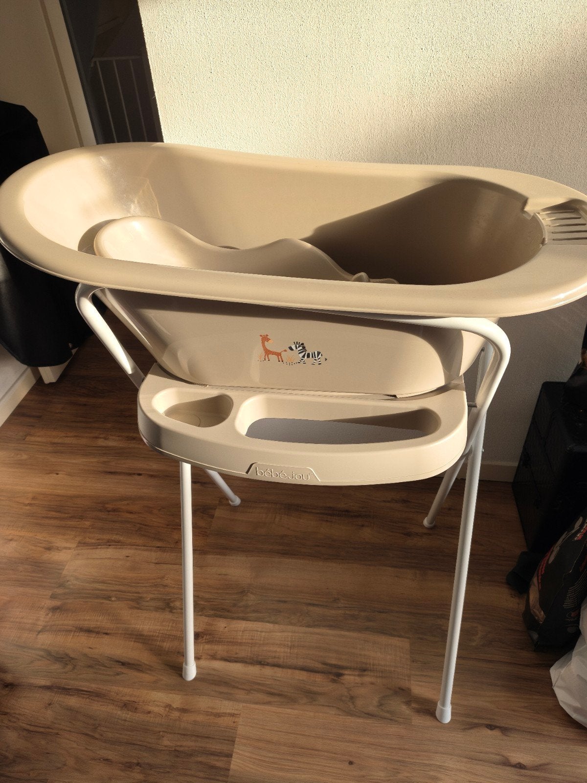 Bébé-jou babybad met standaard en badzitje, Kinderen en Baby's, Ophalen, Gebruikt, Badje, Bébé-jou