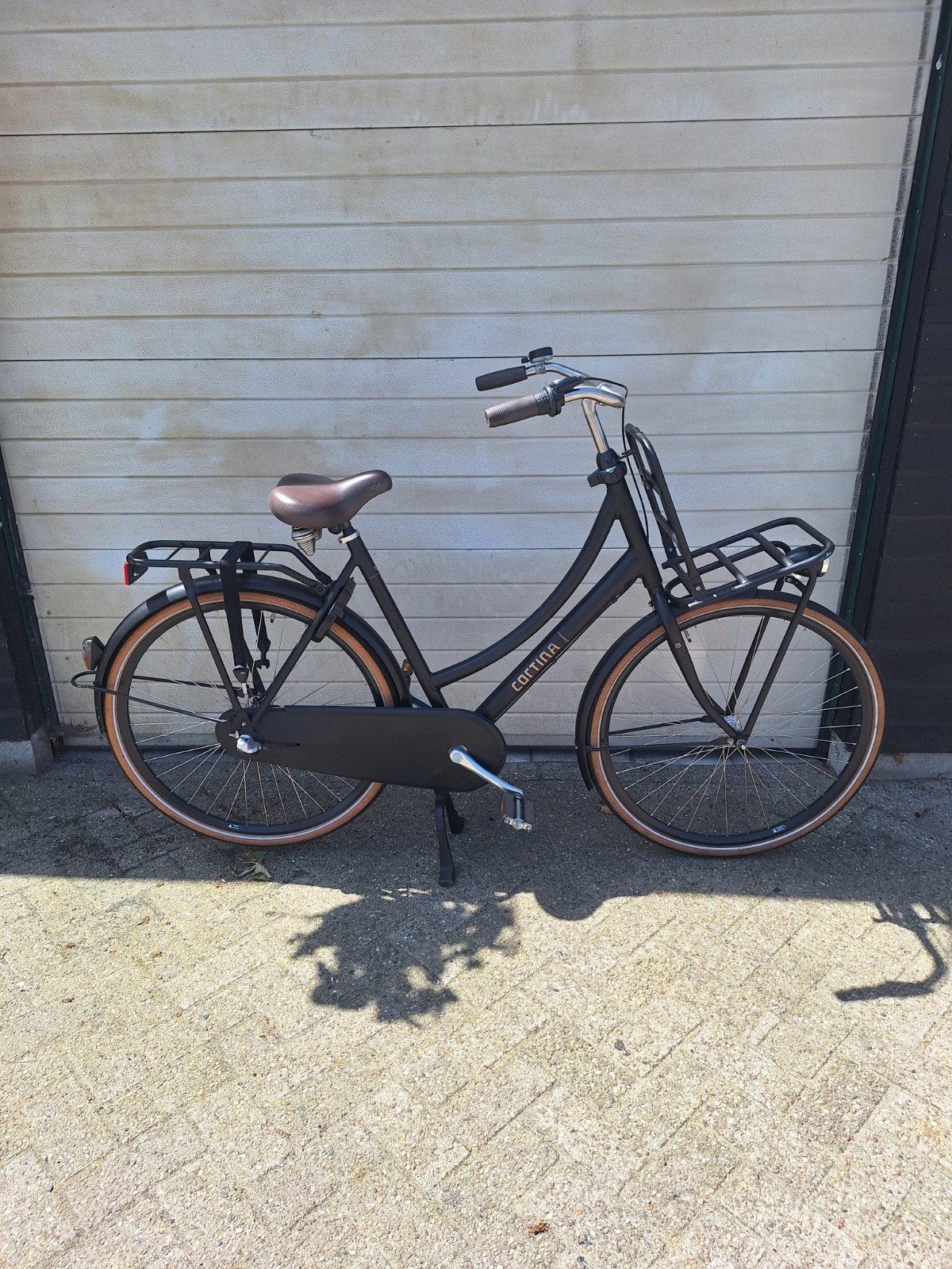 Leuke nette dames fiets cortina d57 transportfiets
28 inch, Fietsen en Brommers, Fietsen | Dames | Damesfietsen, ., Versnellingen