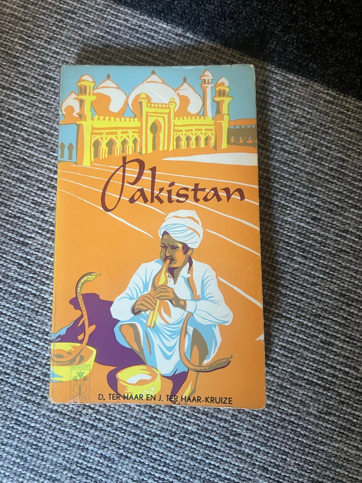 Pakistan Reisgids - D. Ter Haar en J. Ter Haar-Kruize, Ophalen of Verzenden, Reisgids of -boek, Azië, Gelezen