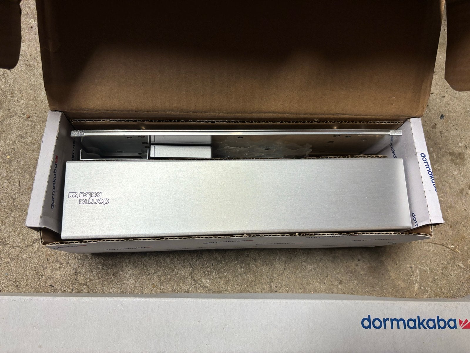 Dormakaba TS 93 B Deurdranger - Nieuw in doos, Ophalen of Verzenden, Nieuw, Rvs, Overige typen