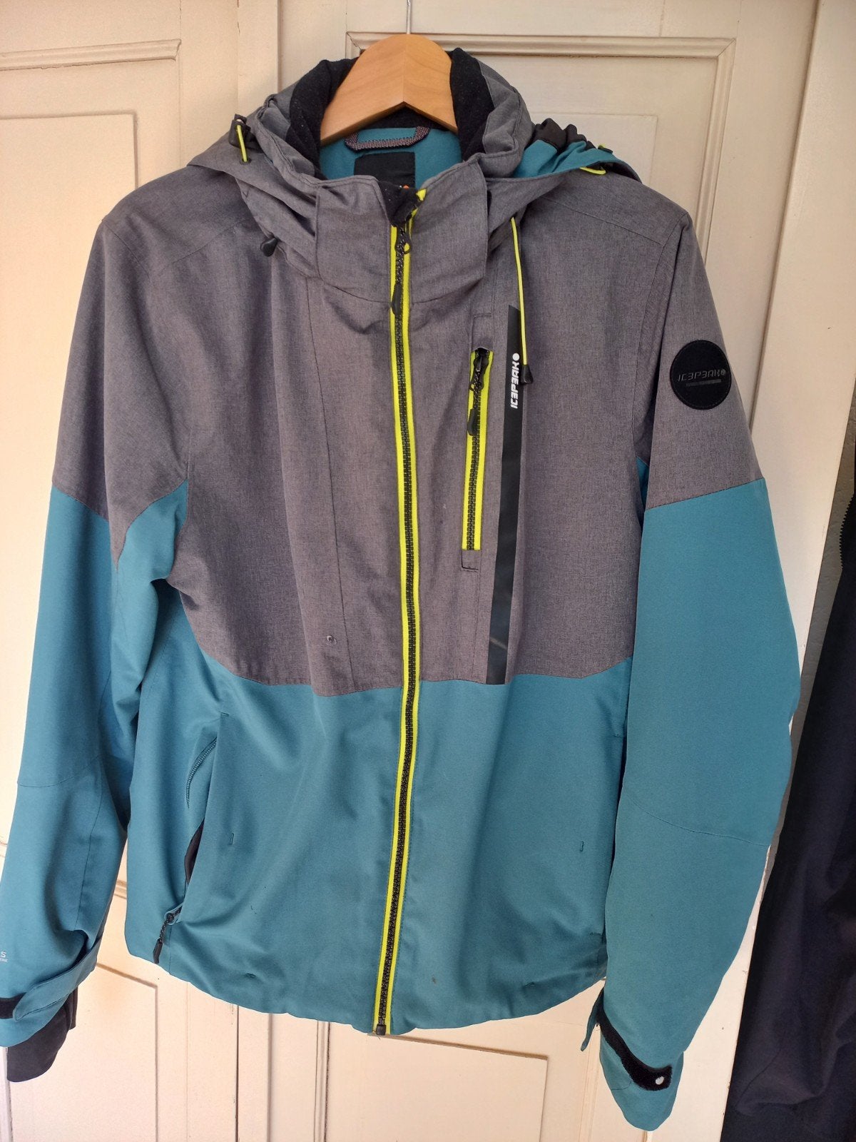 Icepeak ski-jas heren - Maat 48/50 (M) winterjas, Kleding | Heren, Icepeak, Maat 48/50 (M), Ophalen of Verzenden, Grijs