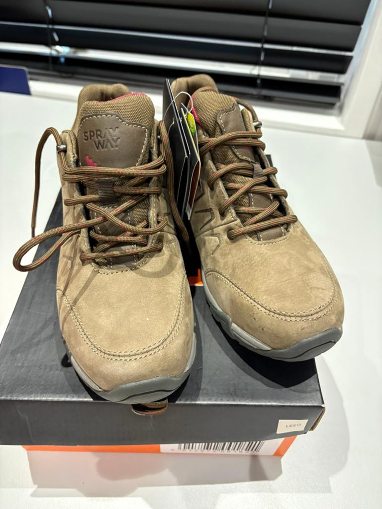 Nieuwe Sprayway wandelschoenen maat 39, Bruin, Geen, Nieuw, Geen