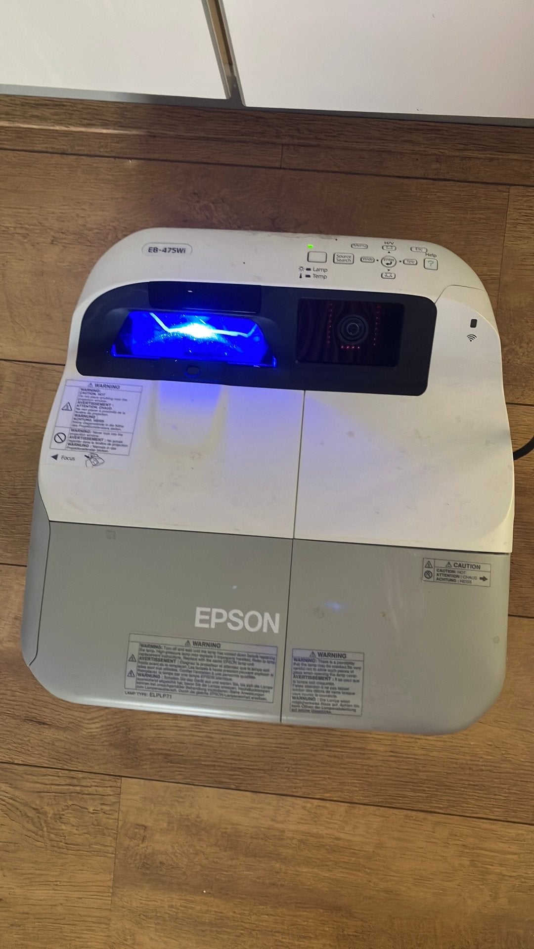 Epson EB-475Wi Projector - Interactief en Ultra Short Throw, Ophalen of Verzenden, Gebruikt, LCD, HD (720)