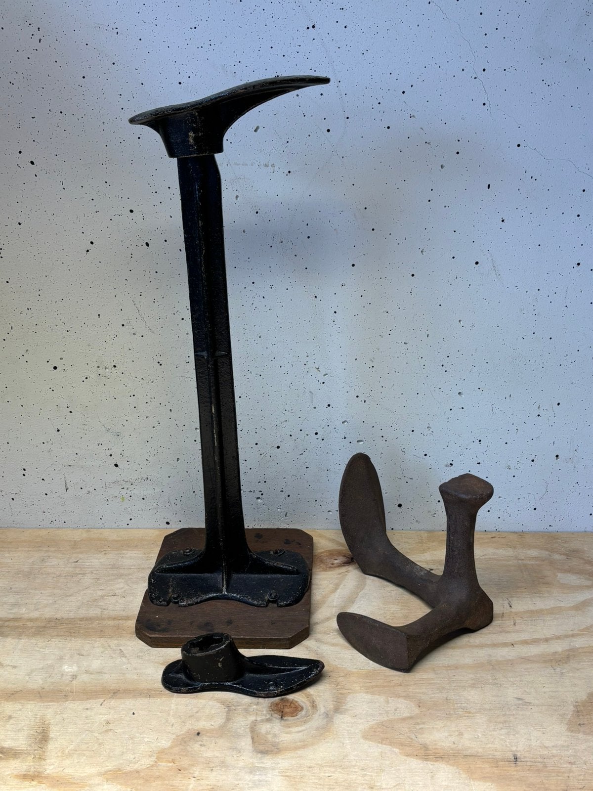 Antieke schoenmakers leest en toebehoren, Antiek en Kunst, Antiek | Gereedschap en Instrumenten, Ophalen of Verzenden