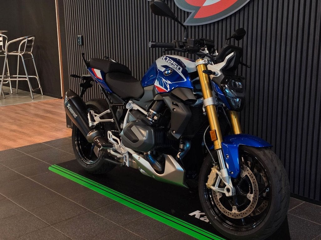 BMW R 1250 R (BTW motor) - 2023, 1254 cc, Bedrijf, Naked bike