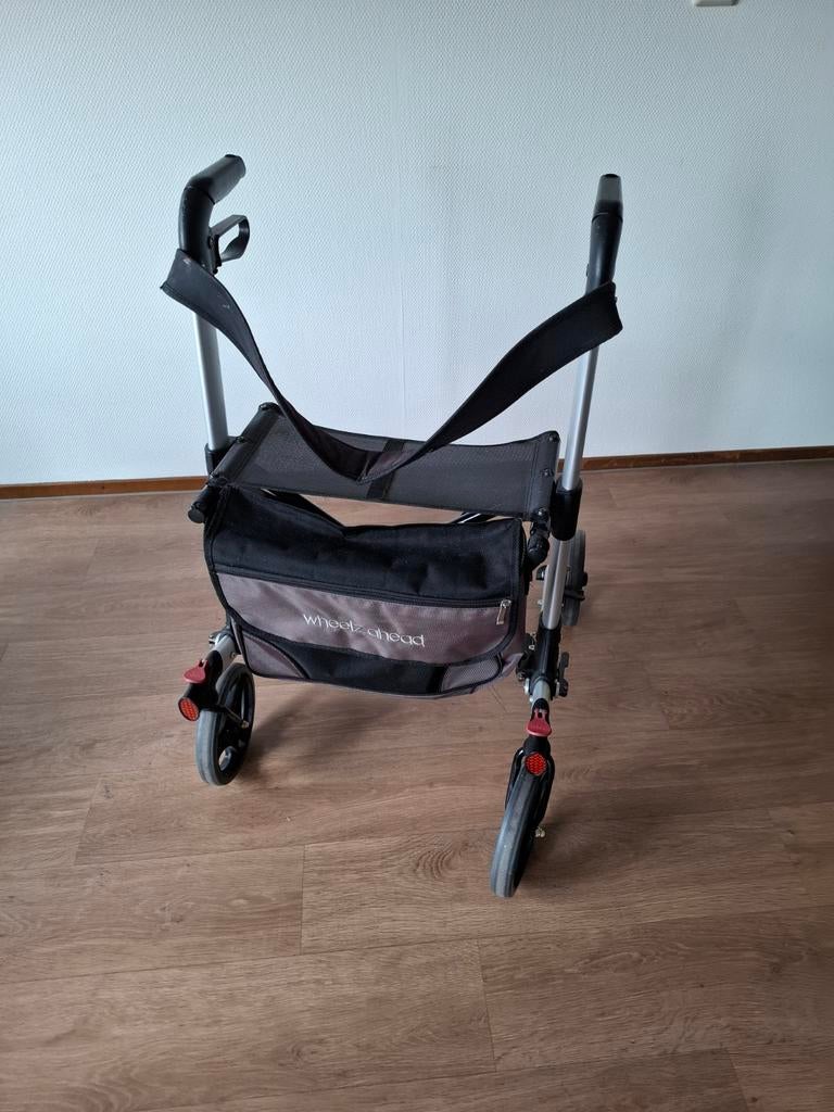 Rollator Wheelzahead rol lator, Ophalen, Opvouwbaar, Gebruikt