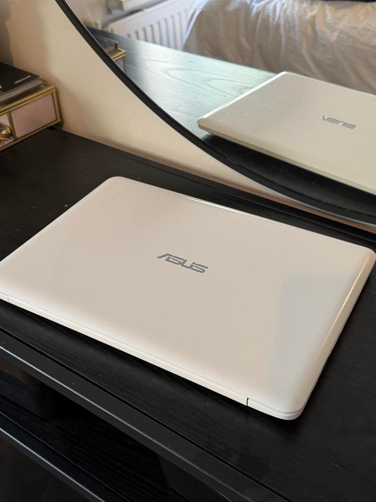 ASUS laptop - werkt nog goed, Ophalen of Verzenden, Gebruikt