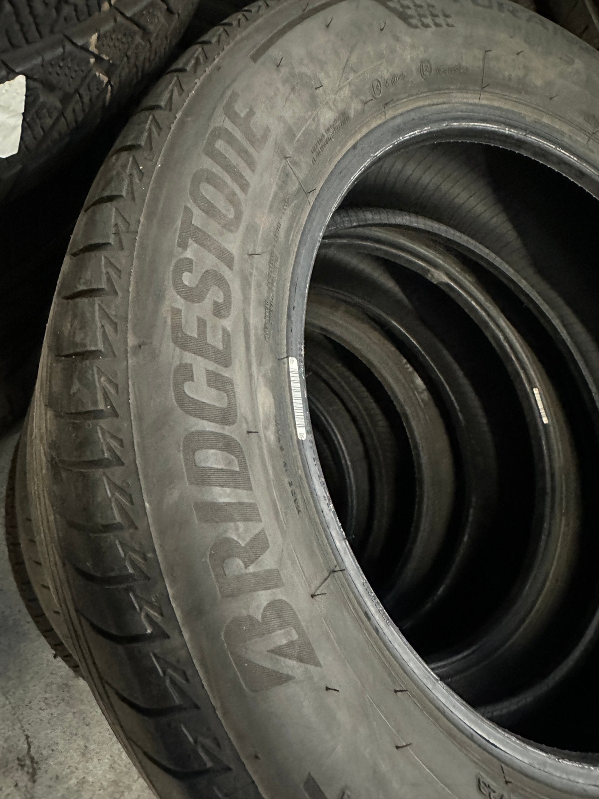 215/60R17 4 SETS VAN 4 BANDEN 220-250€ all-in balanceren, Ophalen, 17 inch, Band(en), Personenwagen