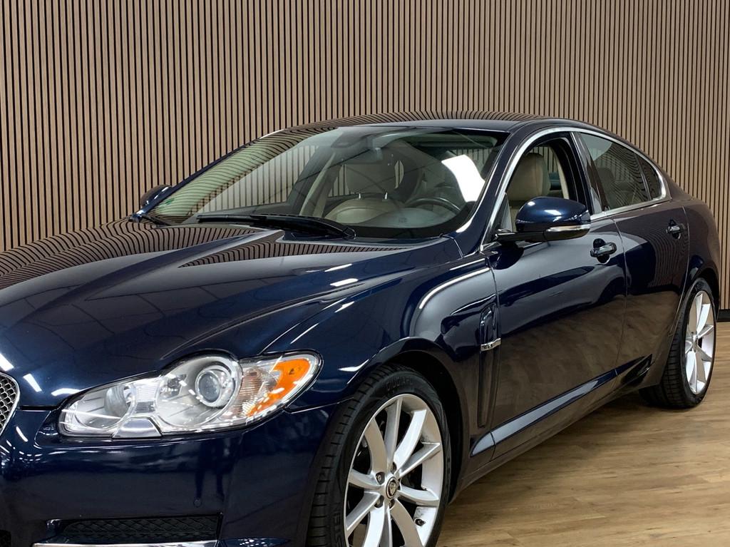 Jaguar XF 5.0 V8 Portfolio|Youngtimer|Camera|Automaat|Climat, Automaat, Euro 5, 1850 kg, Blauw