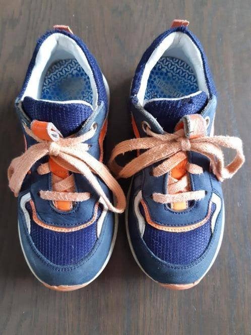 K57 Blauw oranje leren schoenen Trackstyle maat 28, Schoenen, Ophalen of Verzenden, Jongen, Gebruikt