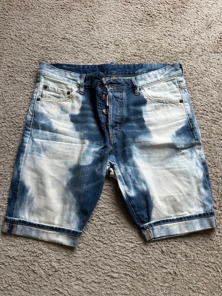 Dsquared2 korte broek, Ophalen of Verzenden, Zo goed als nieuw, Blauw, W33 - W34 (confectie 48/50)