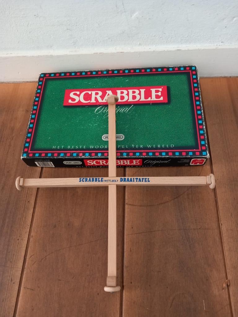 Scrabble met draaitafel, Drie of vier spelers, Ophalen of Verzenden, Gebruikt, Jumbo