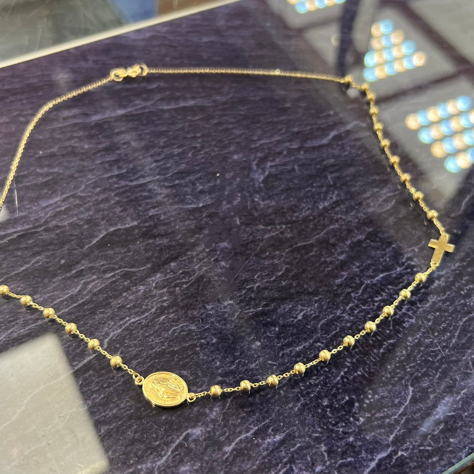 14 karaats gouden ketting collier rozenkrans kruis, Ophalen of Verzenden, Zo goed als nieuw, Goud