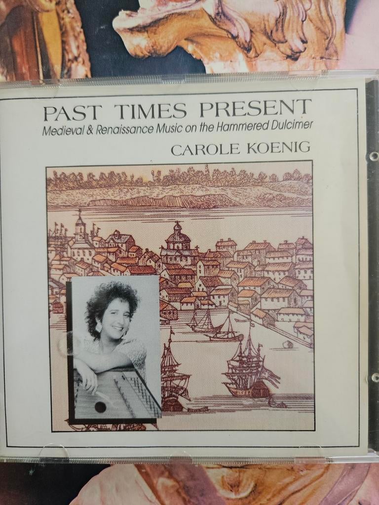 Carole Koenig - Past Times Present CD - Middeleeuwse Muziek, Ophalen of Verzenden, Middeleeuwen en Renaissance, Gebruikt, Kamermuziek