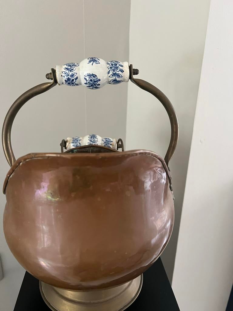 Antieke Koperen Kolenkit met Delfts Blauw Handvat, 200 Jaar, Ophalen of Verzenden, Koper