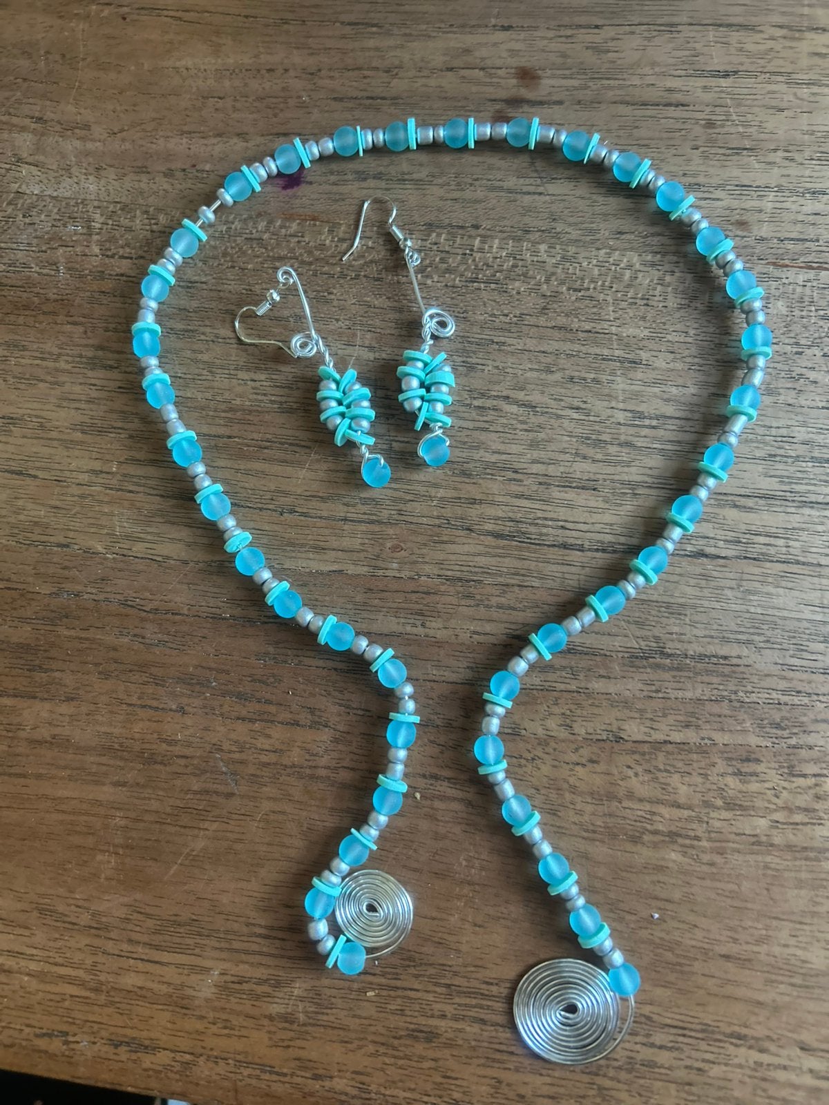 Verstelbare ketting bijpassende oorbellen leuk, Overige materialen, Verstelbaar, Blauw, Nieuw
