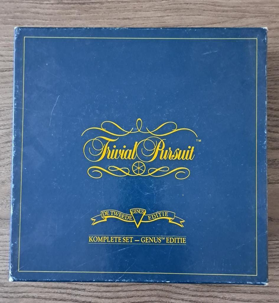 Trivial Pursuit - Genius Editie (Tweede Editie), Hobby en Vrije tijd, Gezelschapsspellen | Bordspellen, Vijf spelers of meer, Ophalen of Verzenden