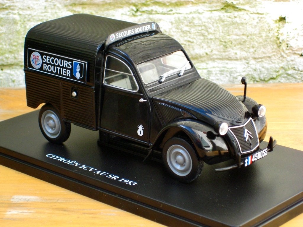 Citroen 2CV AU Gendarmerie Pechhulp Hachette 1:24, Ophalen of Verzenden, Nieuw, Auto, Overige merken