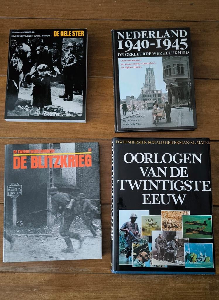 Set van 4 Boeken: Tweede Wereldoorlog & Oorlogsgeschiedenis, Boeken, Ophalen of Verzenden, Gelezen